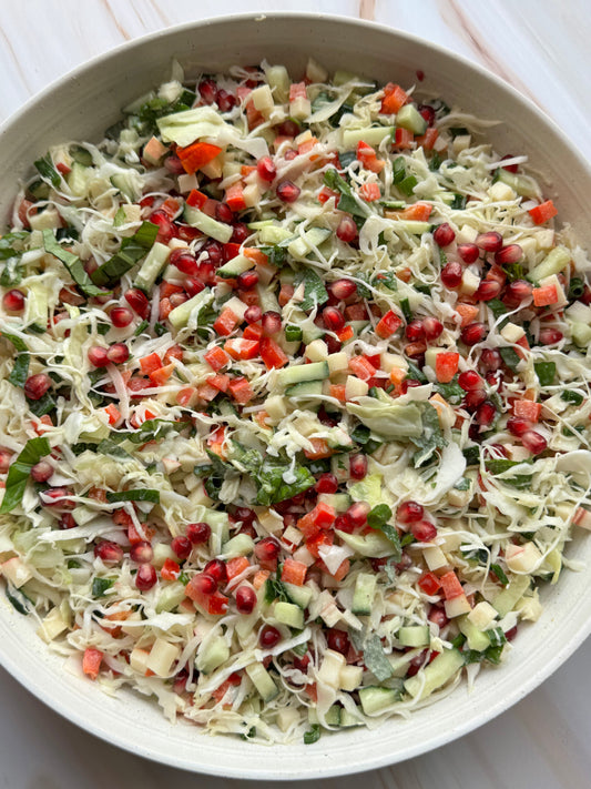 Fresh & Crunchy Detox Cabbage Salad