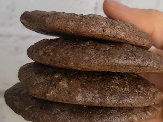 4 Ingredient Healthy Carob Cookies