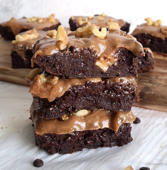 The Best Vegan Brownie / Peanut Butter Glaze / Oil & Gluten Free
